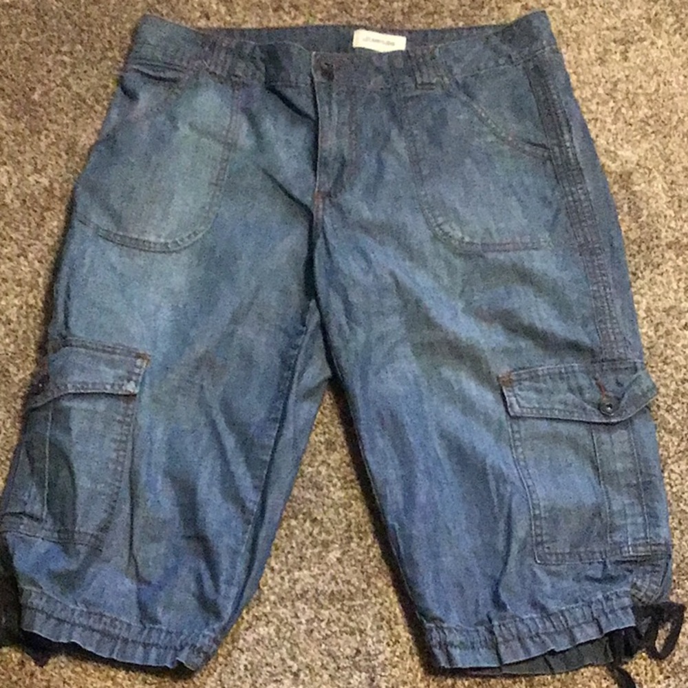 Women’s capris